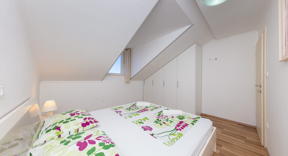 Room 1