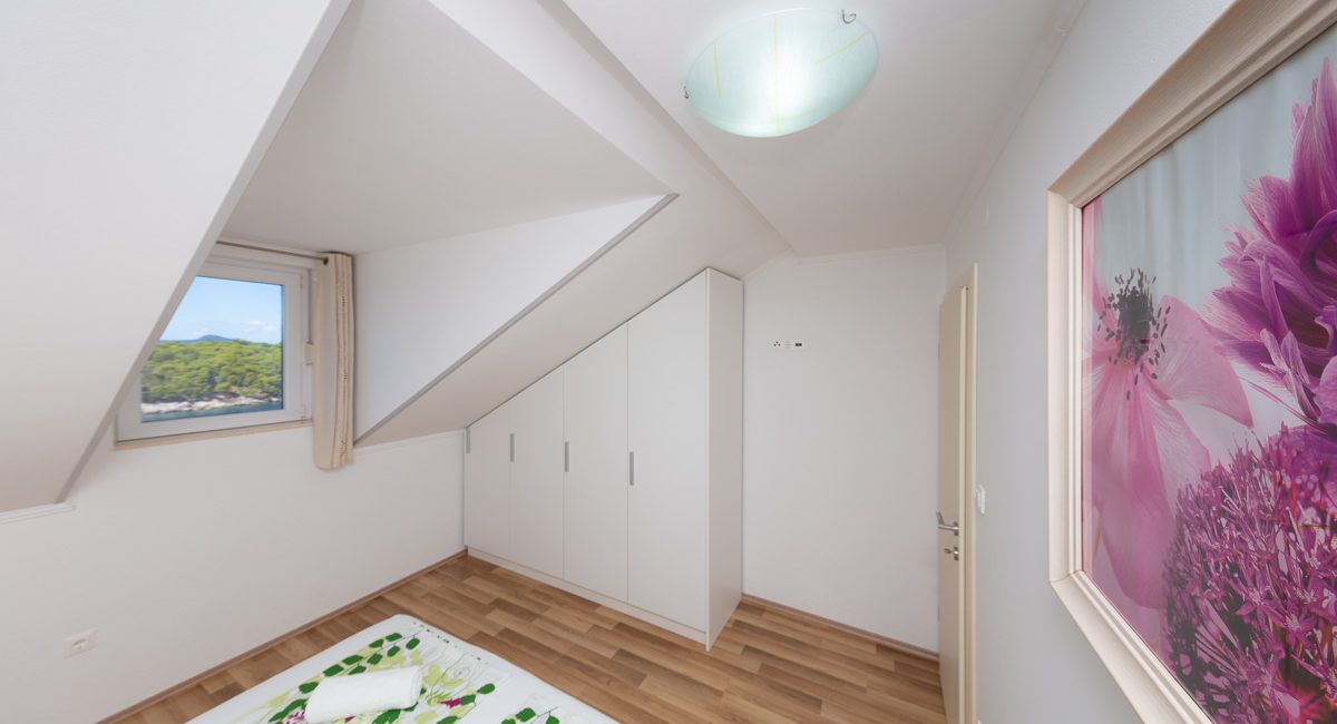 Room 1