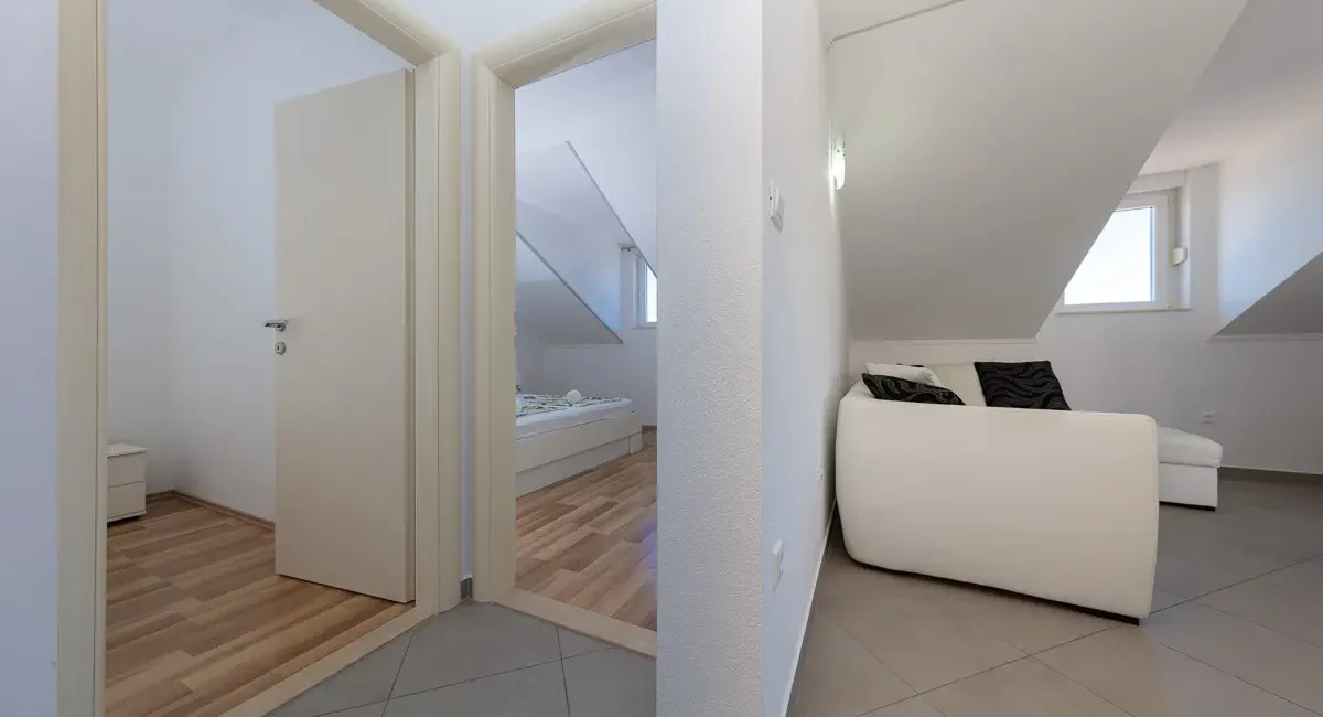 Room Entrance